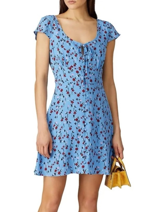 BB Dakota Dresses & Skirts - Blue Floral Dress